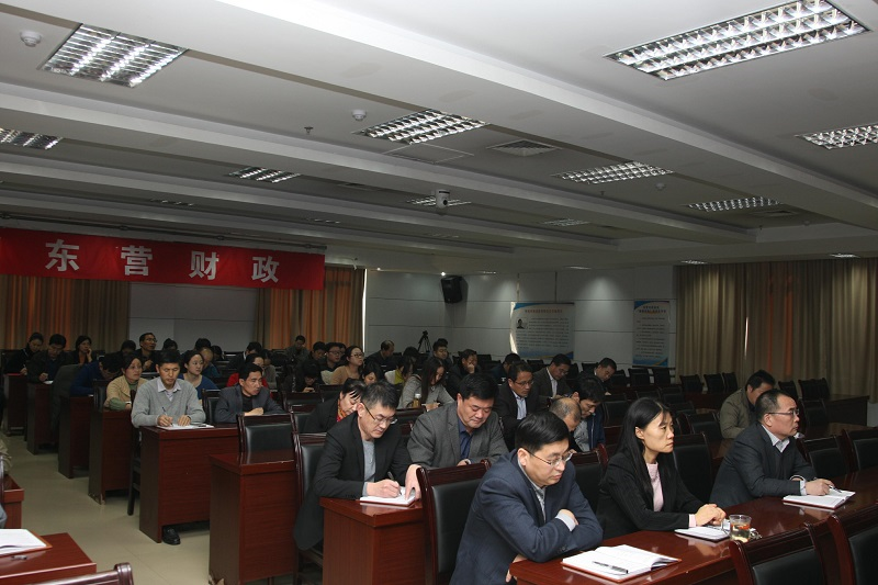 十八届六中全会宣讲.png